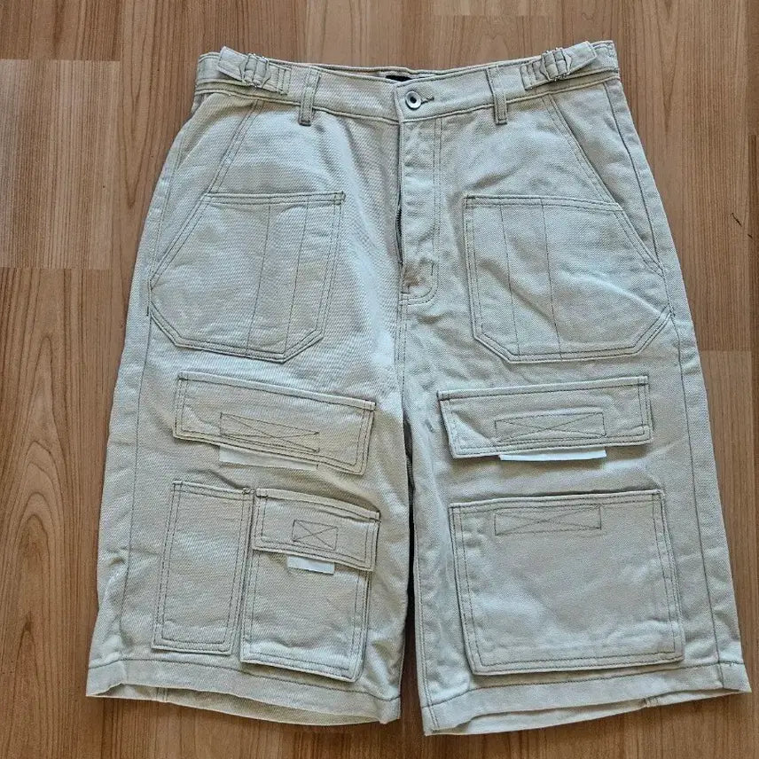 [BUNJANG] Roaring Raad Bermuda Shorts Beige L / 로어링라드 버뮤다 L
