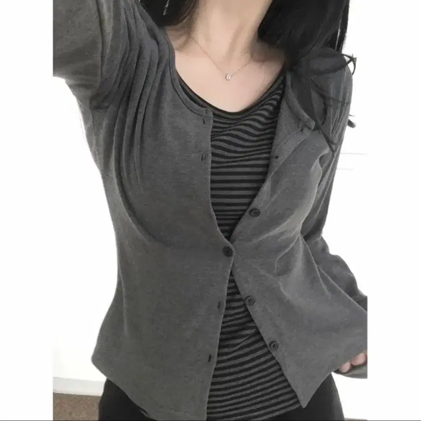 [BUNJANG] FOUR NINE Layered Striped Cardigan / 포우나인 일체형 레이어드 바둑이 단가라 가디건