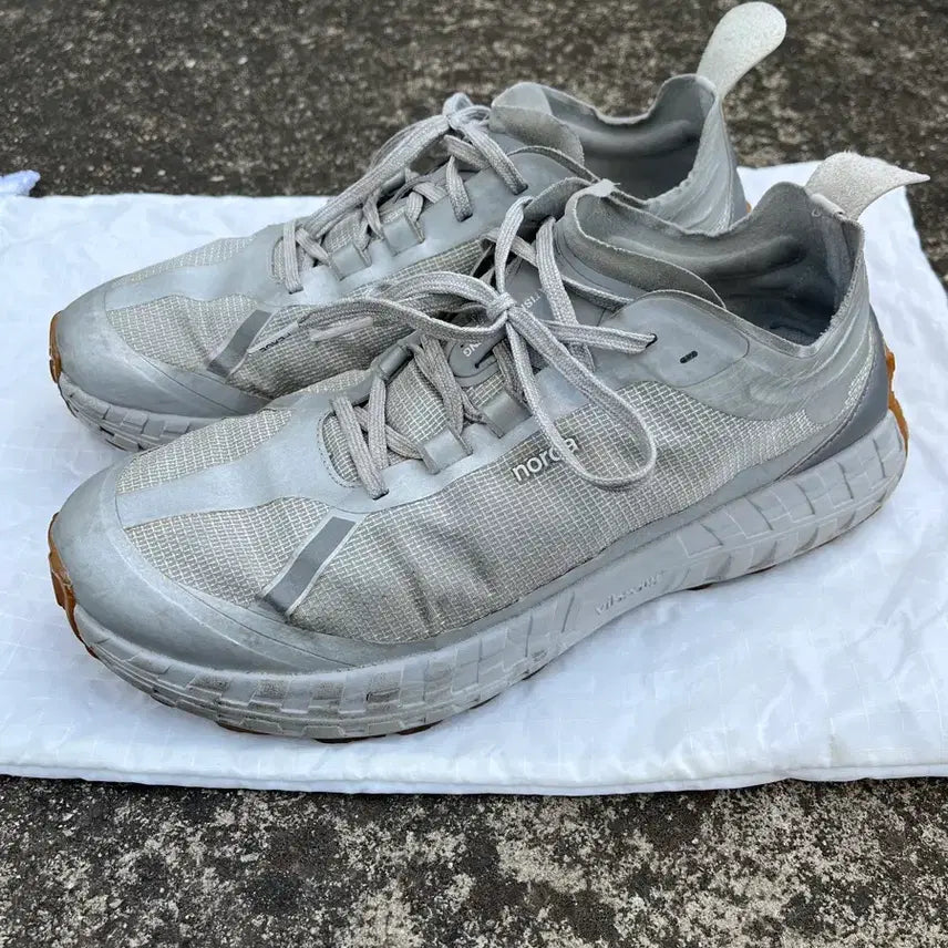 [BUNJANG] Norda x Satisfy 001 Running Shoes Silver US 10 / norda x Satisfy 001 러닝화 실버 새티스파이 러닝 us10