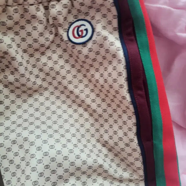 [BUNJANG] Gucci GG Logo Interlocking Jogger Pants / 정품)급처새상품!구찌 GG로고 인터로킹 조거 팬츠 트레이닝 츄리닝 바지