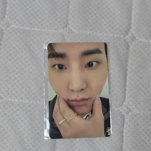 [BUNJANG] DAY6 Young K 'AGUNG BBANG' Photocard / 전투 엠디 포카 영케이 아궁빵