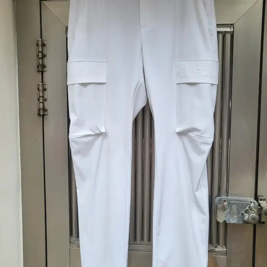 [BUNJANG] G/FORE White Cargo Golf Pants 34 Inch / 정품 지포어 화이트 카고 골프바지 34인치 상태우수