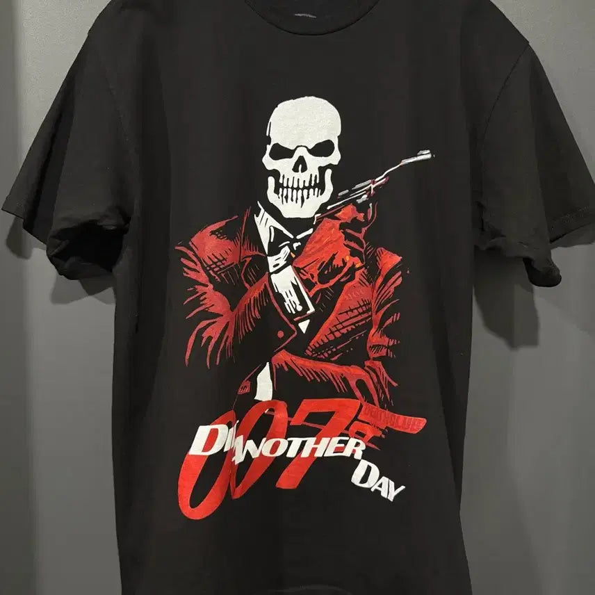[BUNJANG] Death Club 007 Another Day T-Shirt XL / (XL) 데스클럽 Death Club 007 어나더데이 티셔츠