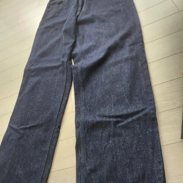 [BUNJANG] Uniqlo Wide Straight Jeans 32 68 Blue / 유니클로 와이드 스트레이트 진 32 68블루