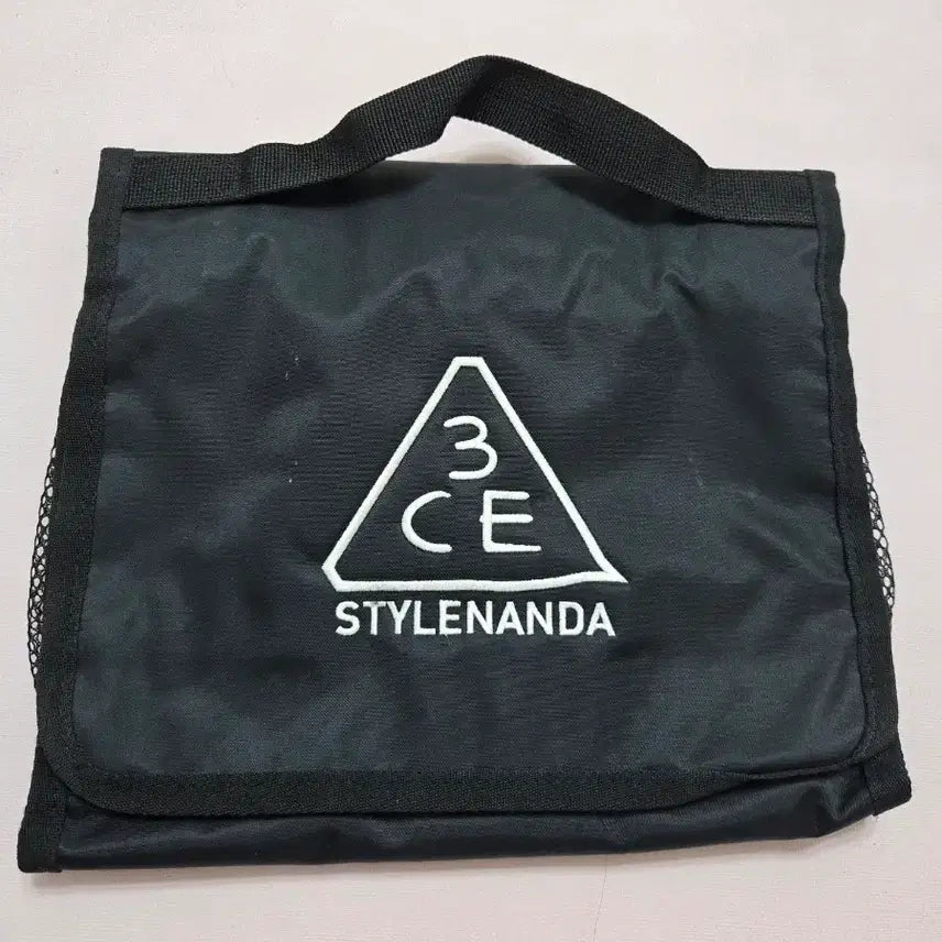 [BUNJANG] 3CE Style Nanda Large Pouch / 3CE 스타일난다 대형파우치