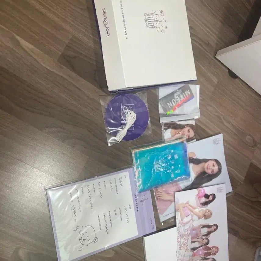 [BUNJANG] (G)I-DLE Official Fanclub Kit 1st Generation / 여자 아이들 1기 공식 팬클럽 키트