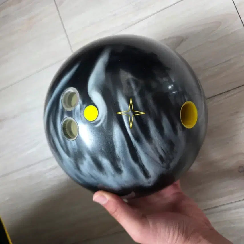 [BUNJANG] Spare Bowling Ball 13lb / 볼링공 스페어볼 13P 판매합니다