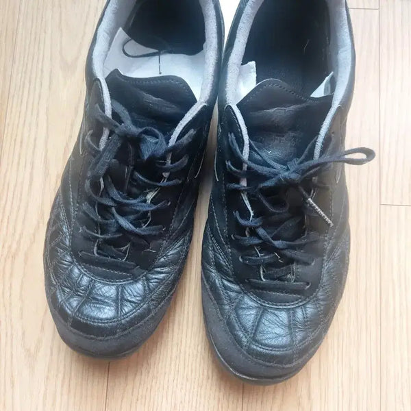 [BUNJANG] Mizuno Morelia Sala JP TF Soccer Cleats (270mm) / 미즈노 모렐리아 살라 JP 재팬 270 tf