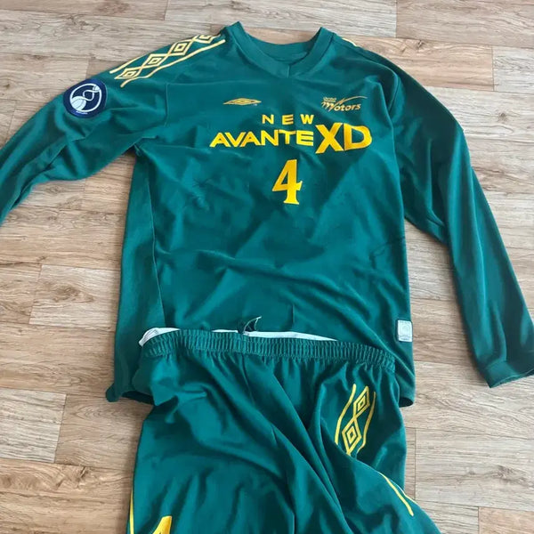 [BUNJANG] Jeonbuk Hyundai Motors 2004 Home Football Jersey (Choi Jin-cheul #4) / K리그 2004년 전북현대 홈 유니폼 팔아요 (4번 최진철)