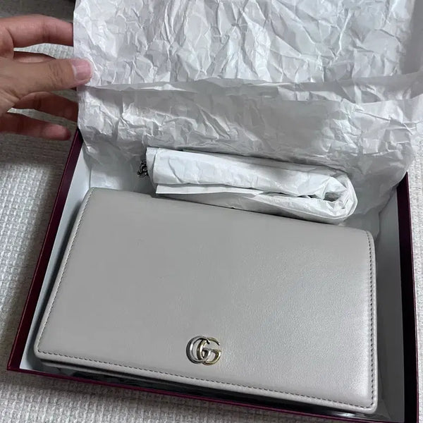 [BUNJANG] Gucci Marmont Mini Chain Wallet - Ivory / 구찌마몬트 크로스체인백 구찌미니백 셀린느프라다