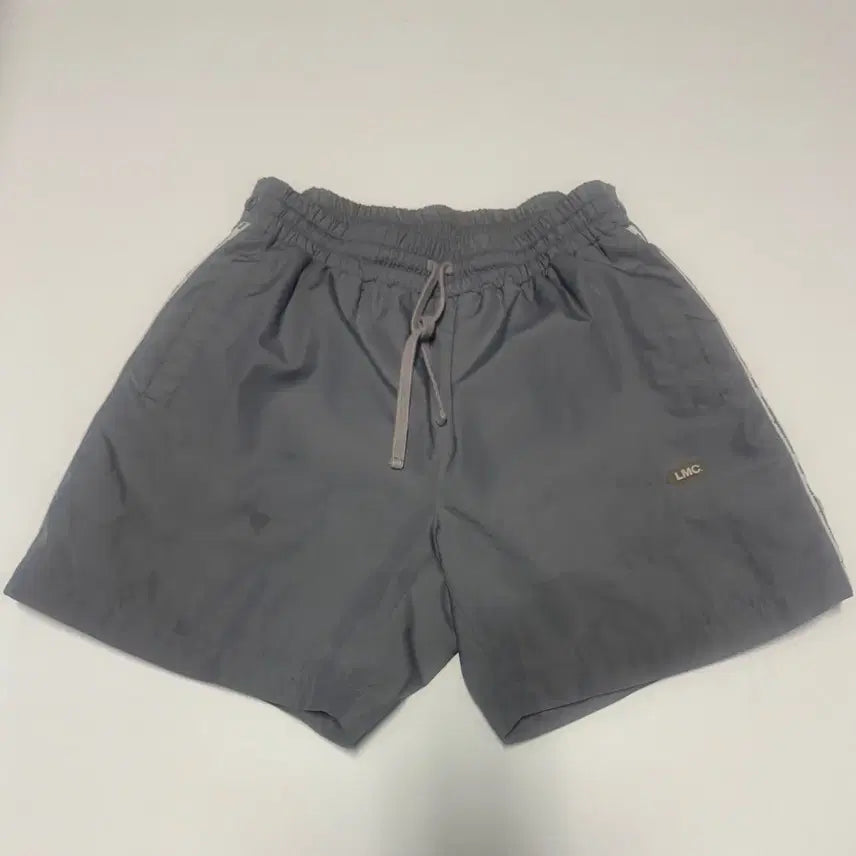 [BUNJANG] LMC Athletic Snap Side Track Banding Shorts / LMC 엘엠씨 애슬래틱 스냅 사이드 트랙 밴딩 반바지 1
