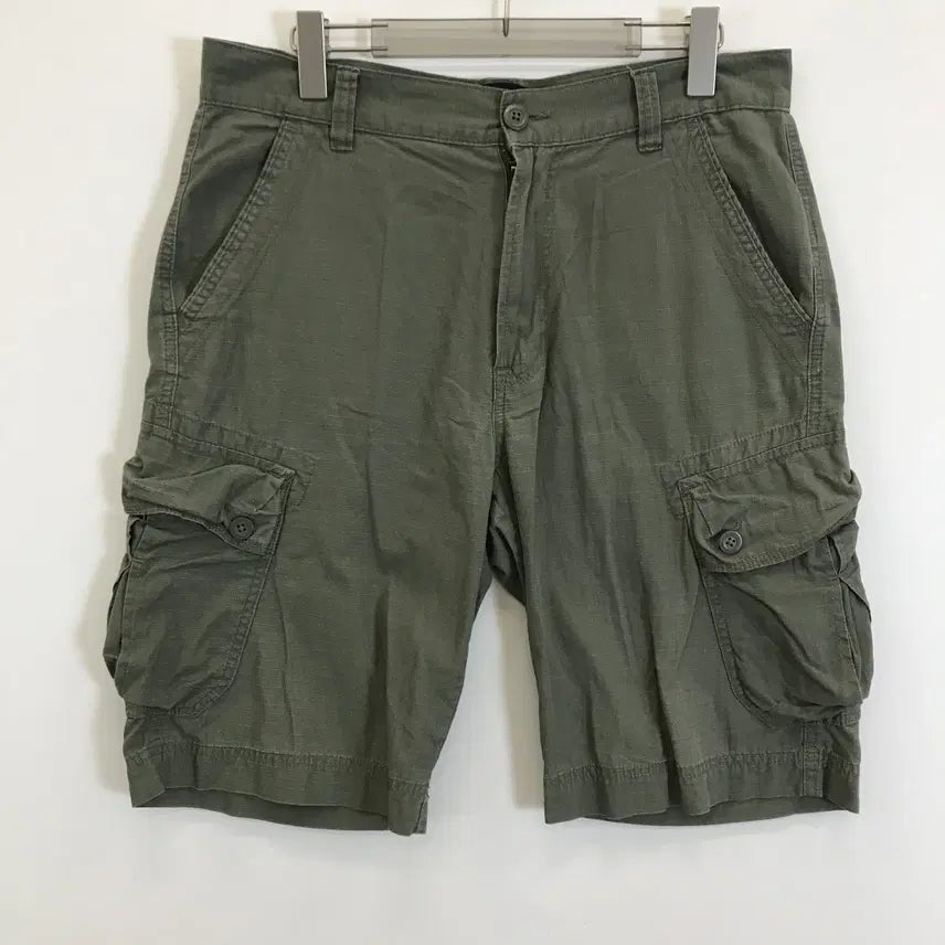 [BUNJANG] Calvin Klein CK Ripstop Cargo Shorts Olive / 캘빈클라인 CK 립스탑 카고반바지 [32인치]