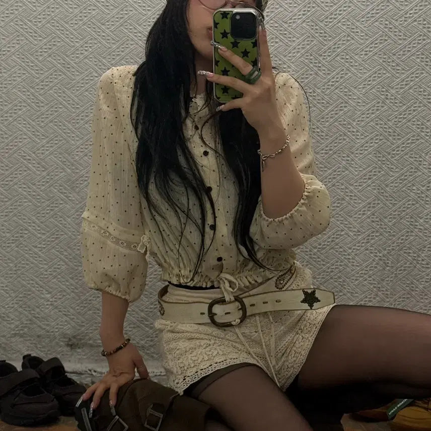 [BUNJANG] Thursday Island Polka Dot Frill Short Sleeve Blouse / 써스데이 아일랜드 키치 도트 땡땡이 프릴 반팔 리본 블라우스 K0363