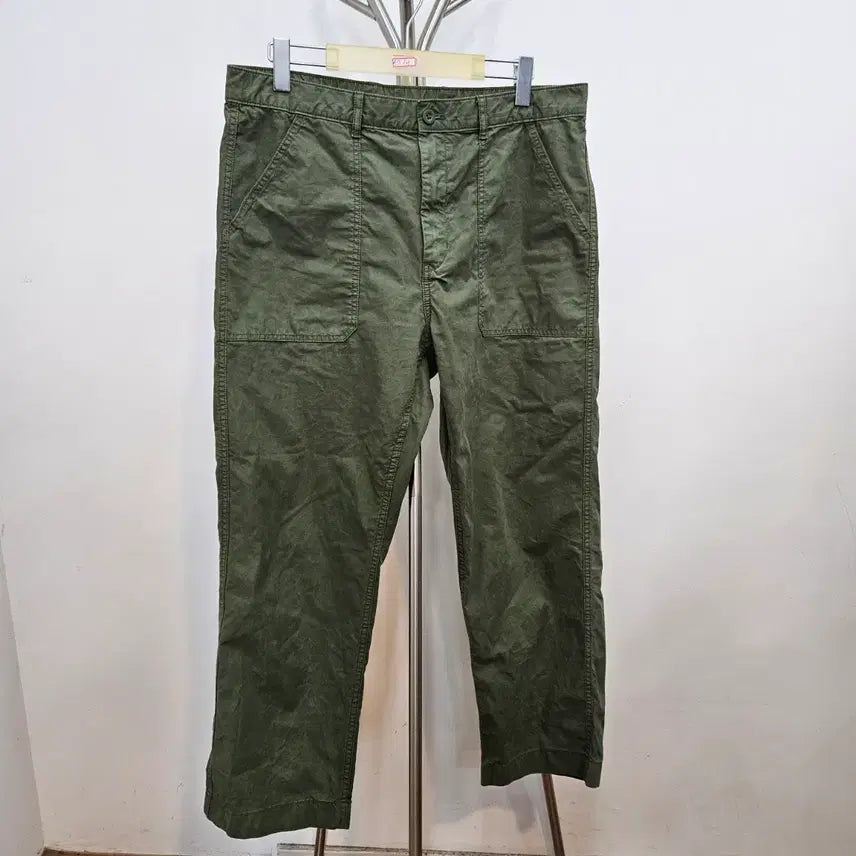 [BUNJANG] Uniqlo Cotton Pants 40 Inch / 유니클로 면 팬츠 40인치