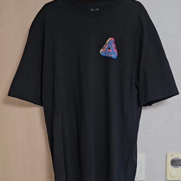 [BUNJANG] Palace Tri-Ferg Short Sleeve T-Shirt Black XXL / 팔라스 트라이퍼그 반팔 (xxl사이즈)