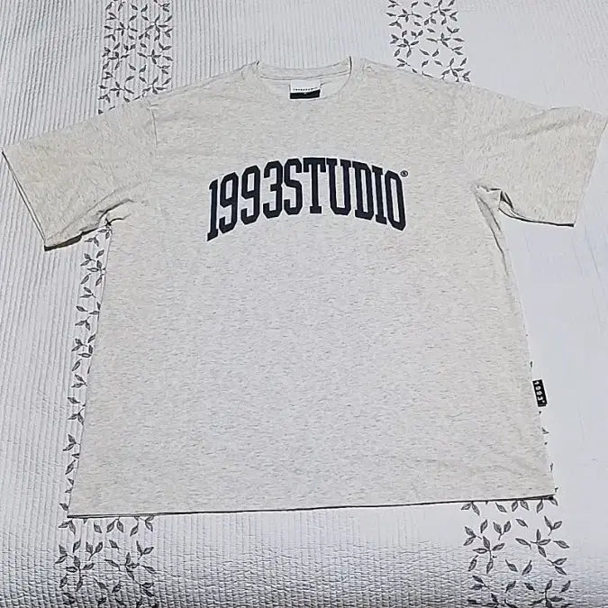 [BUNJANG] 1993 Studio Oversized Short Sleeve T-Shirt / 1993스튜디오 오버핏반팔 110 가슴59 기장73