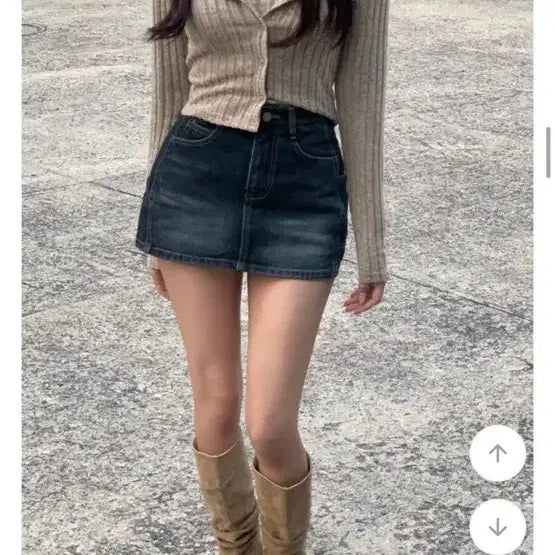 [BUNJANG] A-bly Newd Pocket Denim Mini Skirt (Dark Blue, Size M) / 에이블리 뉴드 포켓 데님 미니스커트(3color) 진청 s