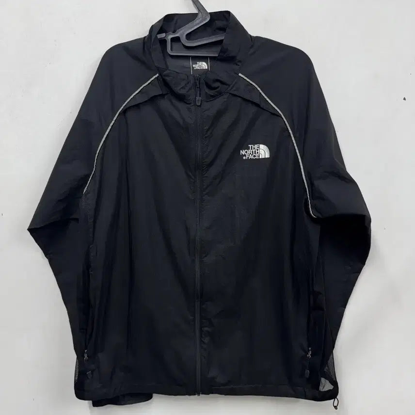 [BUNJANG] The North Face Flight Series Windbreaker Jacket (L) / 노스페이스 플라이트 시리즈 바람막이 L