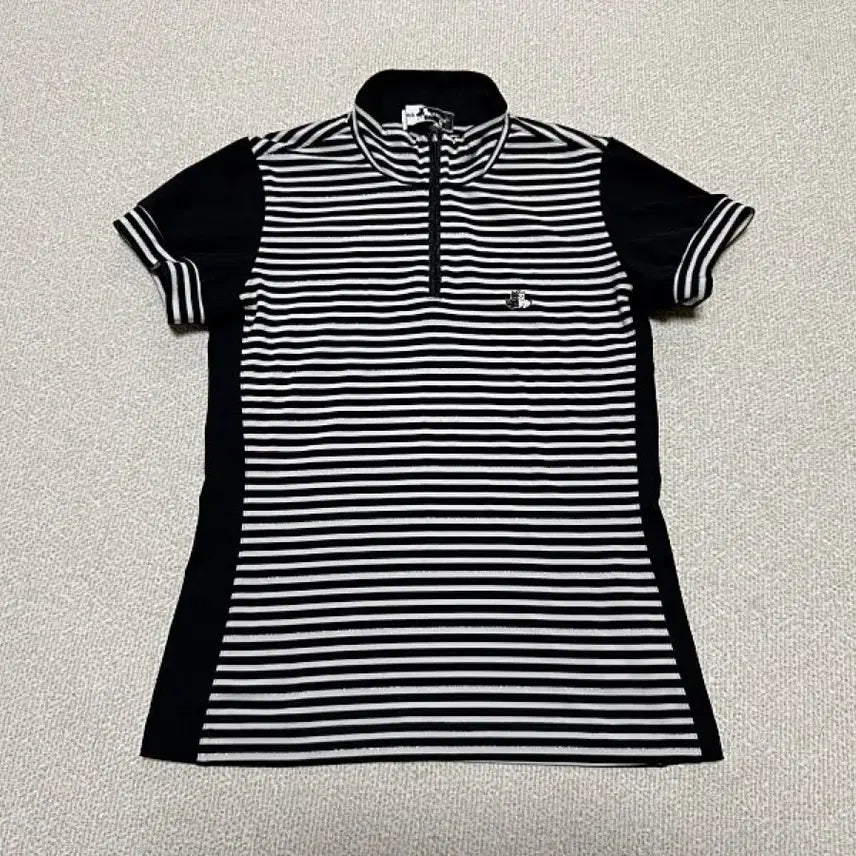 [BUNJANG] Black & White Women's Short Sleeve Golf T-Shirt Size 44 / 블랙앤화이트 반팔 골프티셔츠 여성용 85호 44사이즈