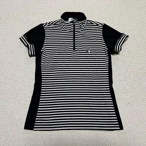 [BUNJANG] Black & White Women's Short Sleeve Golf T-Shirt Size 44 / 블랙앤화이트 반팔 골프티셔츠 여성용 85호 44사이즈