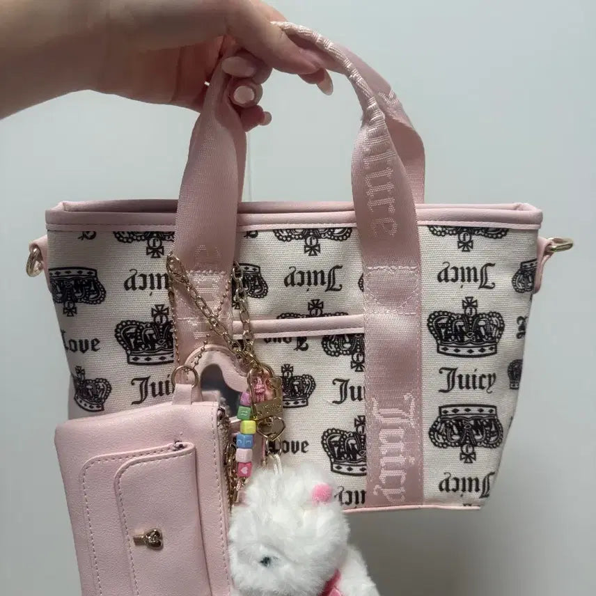 [BUNJANG] Jucy Couture Strawberry Milk Pink Tote Bag with Keyring / 쥬시꾸뛰르 연핑크 딸기우유 토트백 (키링포함)