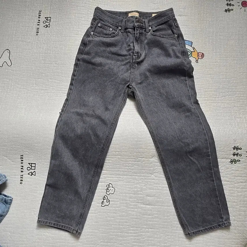 [BUNJANG] Vegetable Black Denim Straight Fit Jeans / [베지터블]흑청 데님