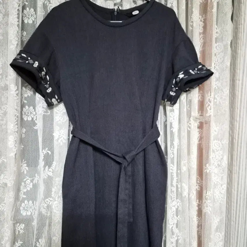 [BUNJANG] DEWL One-Piece Dress / 듀엘 원피스