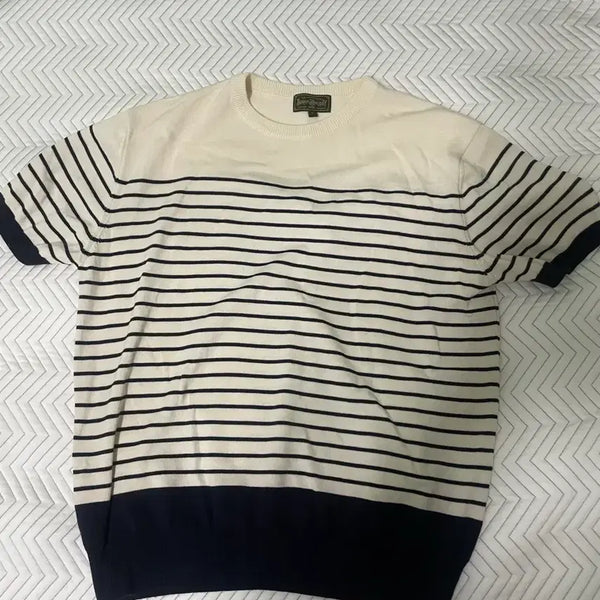 [BUNJANG] Boogie Holiday Short-Sleeve Knit L / 부기홀리데이 반팔 니트 L