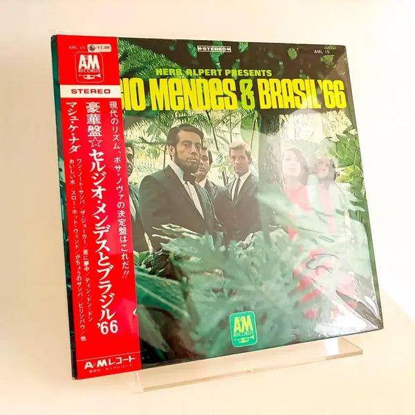 [BUNJANG] Sergio Mendes & Brasil '66 "Herb Alpert Presents Sergio Mendes & Brasil '66" US Original LP Record / 세르지오 멘데스 LP 레코드 Sergio Mendes