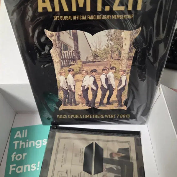 [BUNJANG] BTS ARMY.ZIP Membership Goods Poster & Membership Card / BTS ARMY.ZIP 멤버십 굿즈
