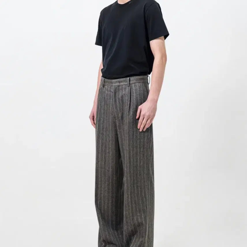 [BUNJANG] Poker Face Herringbone Stripe Wide Pants / (오늘만급처)포커페이스 헤링본 스트라이프 와이드팬츠 새상품3