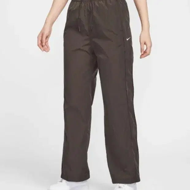 [BUNJANG] Nike Windrunner High-Waisted Woven Open Hem Pants / 나이키 윈드러너 하이웨이스트 우븐 오픈 헴 팬츠