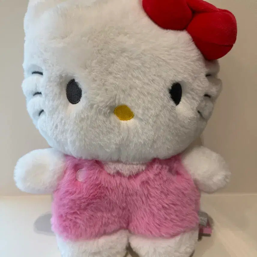 [BUNJANG] Sanrio Hello Kitty Plush Doll Standing Medium Size / [새상품] 산리오 정품 헬로키티 봉제인형 스탠딩
