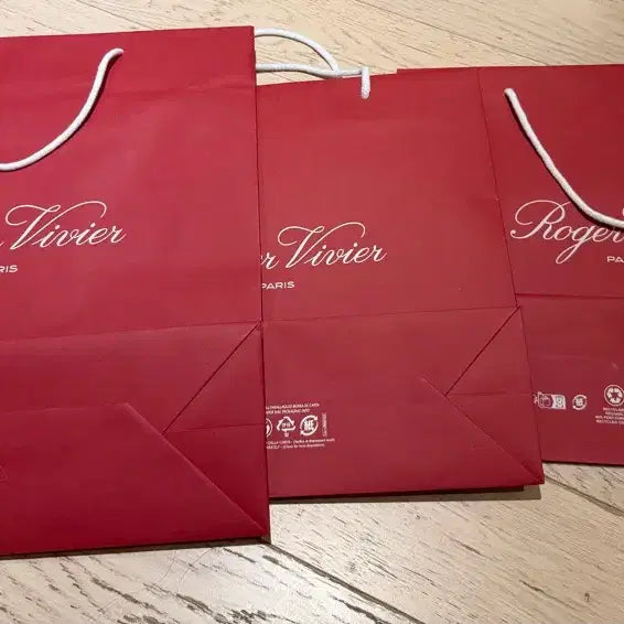 [BUNJANG] Roger Vivier Shopping Bags Red (Set of 3) / 로저비비에 쇼핑백 레드 3개