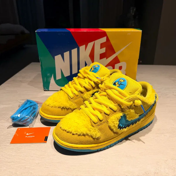 [BUNJANG] Nike x Grateful Dead SB Dunk Low Yellow Bear / [260] 나이키 x 그레이트풀 데드 SB 덩크 로우