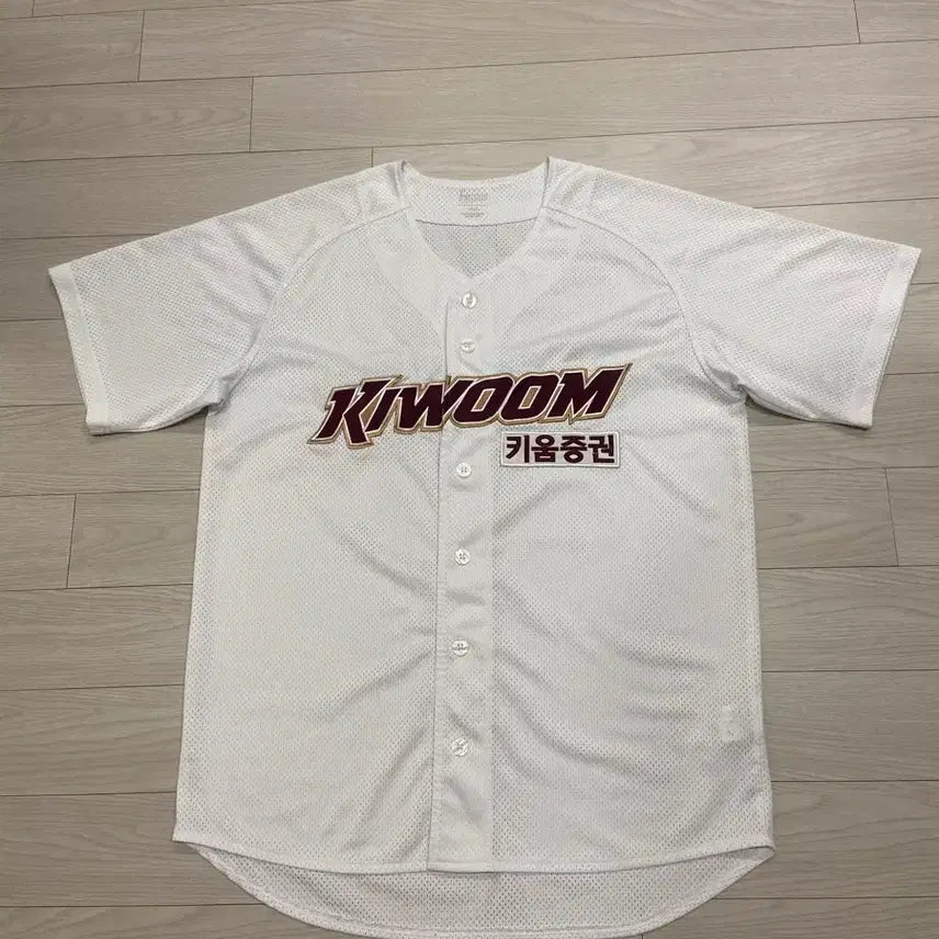[BUNJANG] Kiwoom Heroes Home Uniform Song Sung-moon Marked Size 100 / 키움히어로즈 홈 유니폼 송성문 마킹 100호