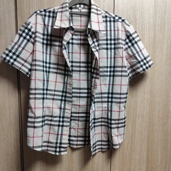 [BUNJANG] Light Beige Check Short-Sleeve Shirt / 최종가격내림)연베이지 체크 무늬 반팔 셔츠