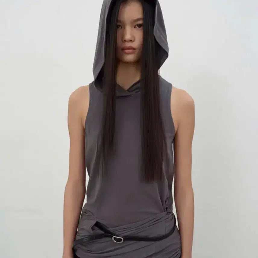 [BUNJANG] LCDC TM Hooded Sleeveless Top / LCDC TM 후드 슬리브리스