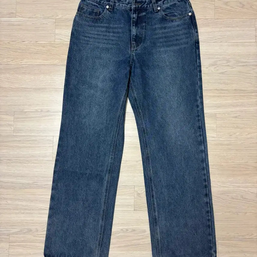 [BUNJANG] Oslo Straight Denim Pants - Mid Blue / 오슬로 스트레이트 데님 팬츠 미드 블루