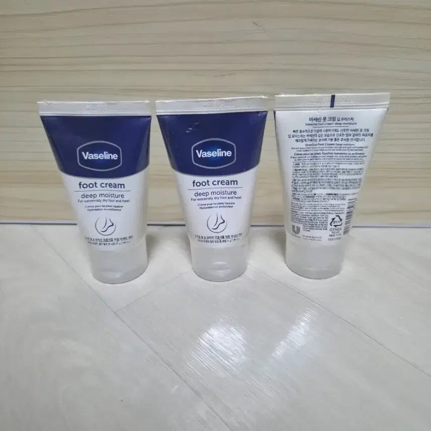 [BUNJANG] Vaseline Deep Moisture Foot Cream 55ml (3 Pack) / 바세린 딥모이스처 풋크림 55ml *3개