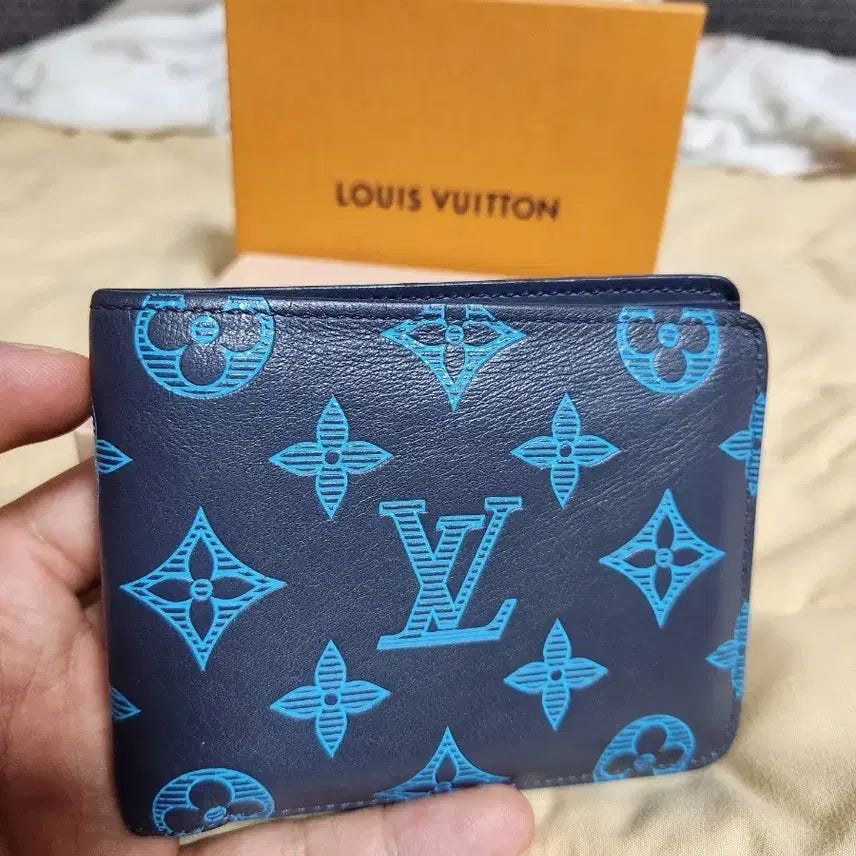 [BUNJANG] Louis Vuitton Shadow Bifold Wallet Navy River Blue / 루이비통 쉐도우 반지갑 네이비 리버 블루