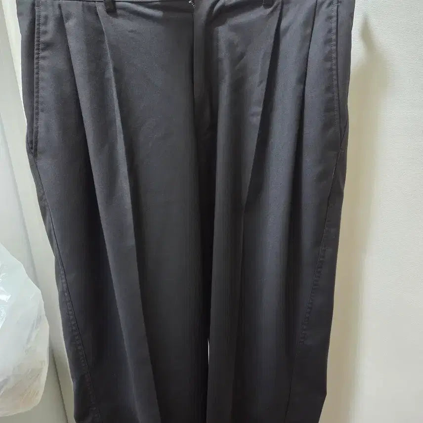 [BUNJANG] Another Office Santiago Slacks Black Size 2 / 어나더오피스 산티아고 슬랙스 블랙 2사이즈