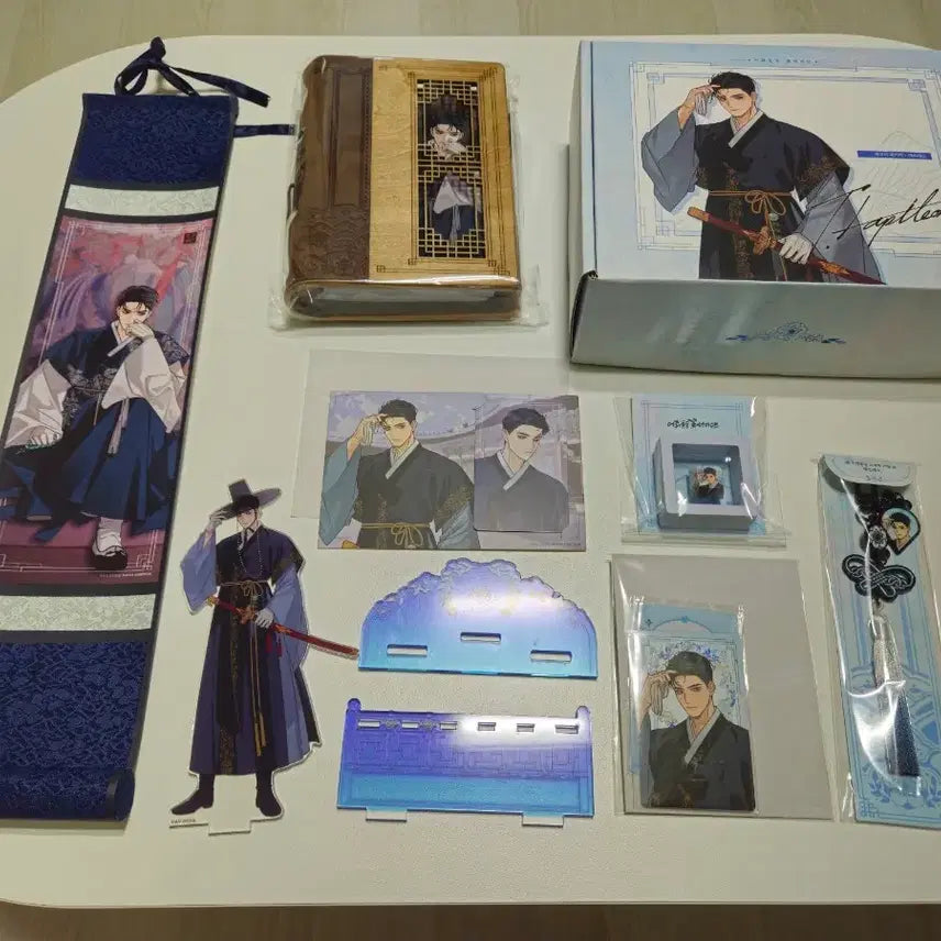 [BUNJANG] My Family's Obsession with Me Complete Set (Volumes 1-7) + Merchandise Package / 시월드가 내게 집착한다 초판 전권 (1~7) + 굿즈 패키지 세트
