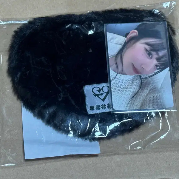 [BUNJANG] fromis_9 Heart Pouch + Photocard / 프로미스나인 하트 파우치 + 포토카드