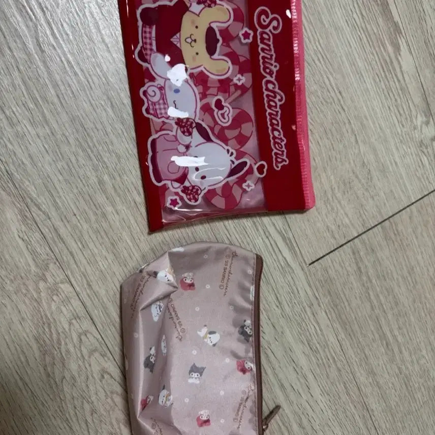 [BUNJANG] Sanrio Pouch Bundle Set / 산리오 파우치 일괄