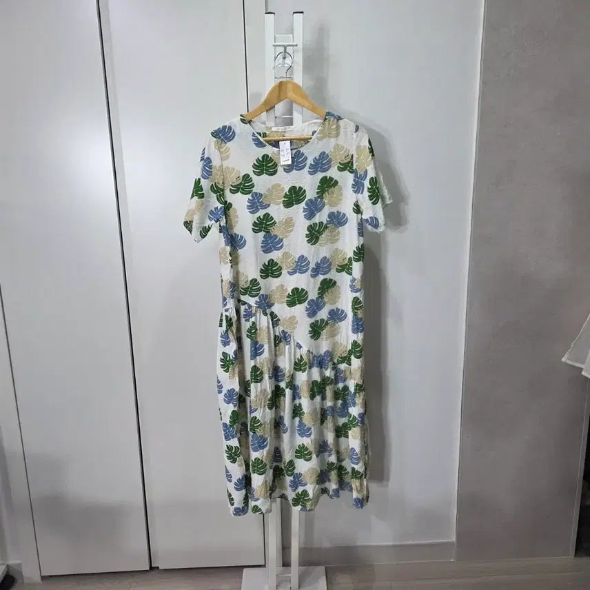 [BUNJANG] M SENSE White Leaf Pattern Long Dress / 미센스 화이트 잎사귀 패턴 원피스