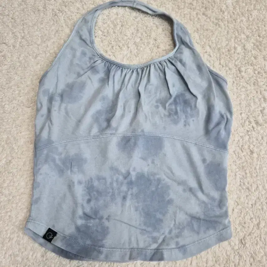 [BUNJANG] Oiziz Halterneck Tank Top / 오즈이즈 홀터넥 나시