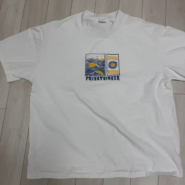 [BUNJANG] Graphic Print White Short Sleeve T-Shirt - Size M / 프린팅 화이트 반팔티 M