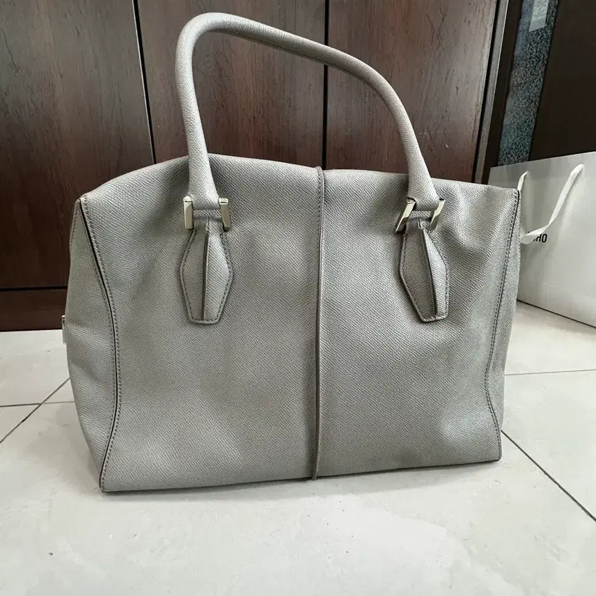 [BUNJANG] Tod's Medium Bawreto/Boston Bag / (정품) 토즈 미디움 바우레토/보스턴 백