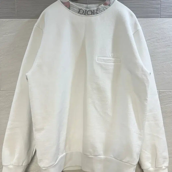 [BUNJANG] Dior Neck Point Sweatshirt White Size 100 / 디올 넥 포인트 맨투맨 사이즈 100
